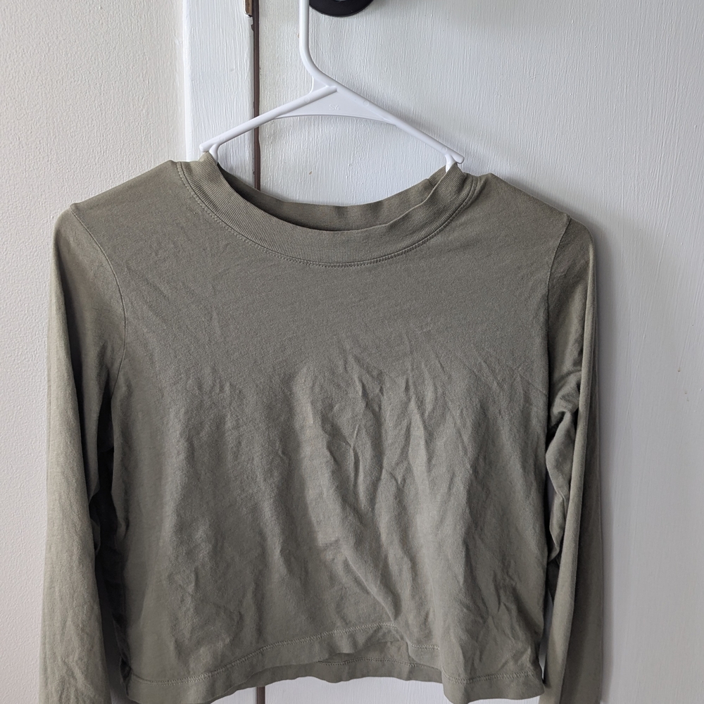 MATE the Label Long sleeve Crop